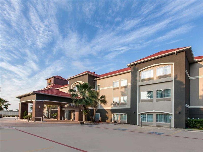 La Quinta By Wyndham Houston New Caney Extérieur photo