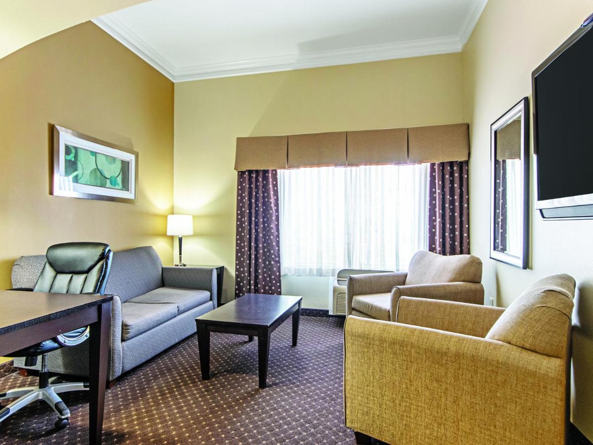 La Quinta By Wyndham Houston New Caney Extérieur photo